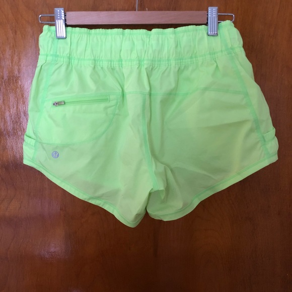 ➕SOLD➕ Lululemon neon green, no liner, running shorts - Picture 2 of 2